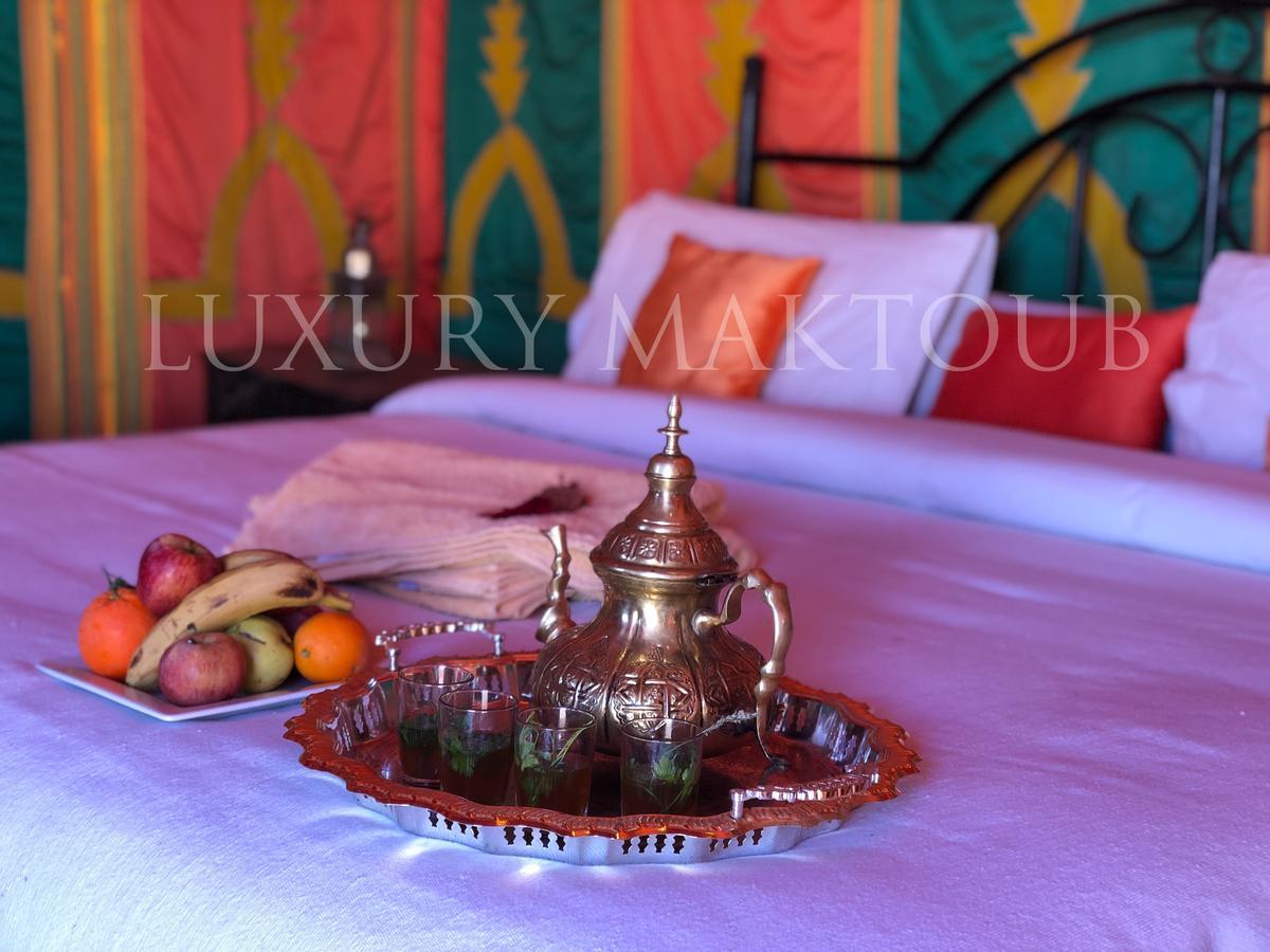 Luxury Maktoub Hotell Merzouga Exteriör bild