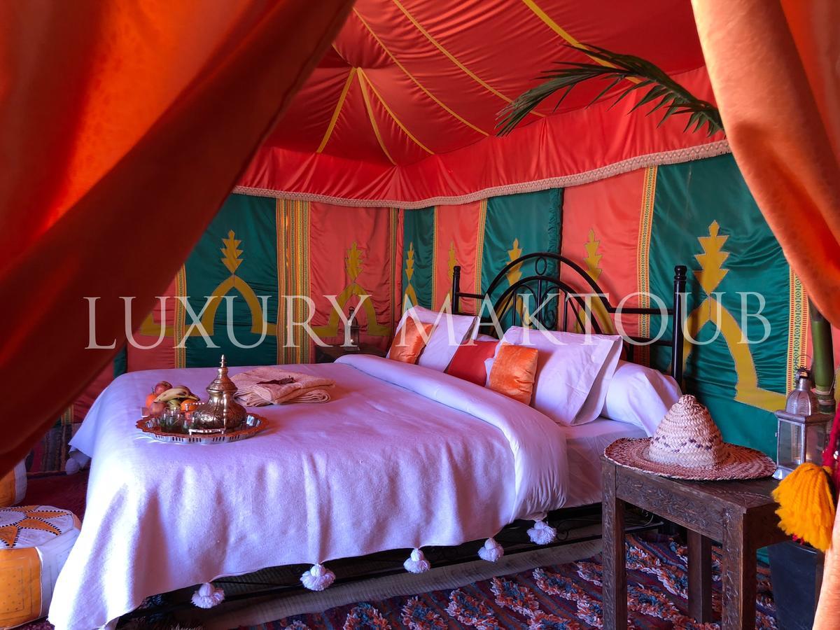 Luxury Maktoub Hotell Merzouga Exteriör bild