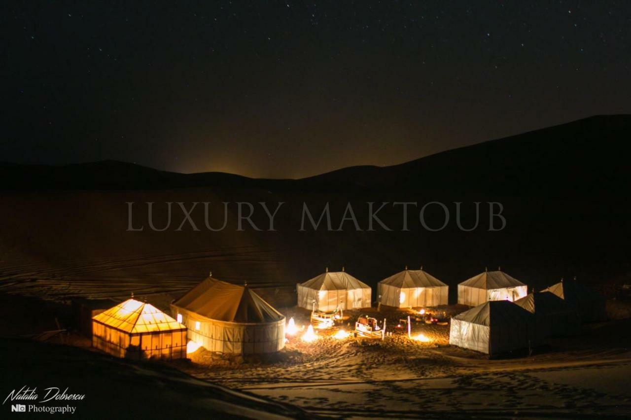 Luxury Maktoub Hotell Merzouga Exteriör bild