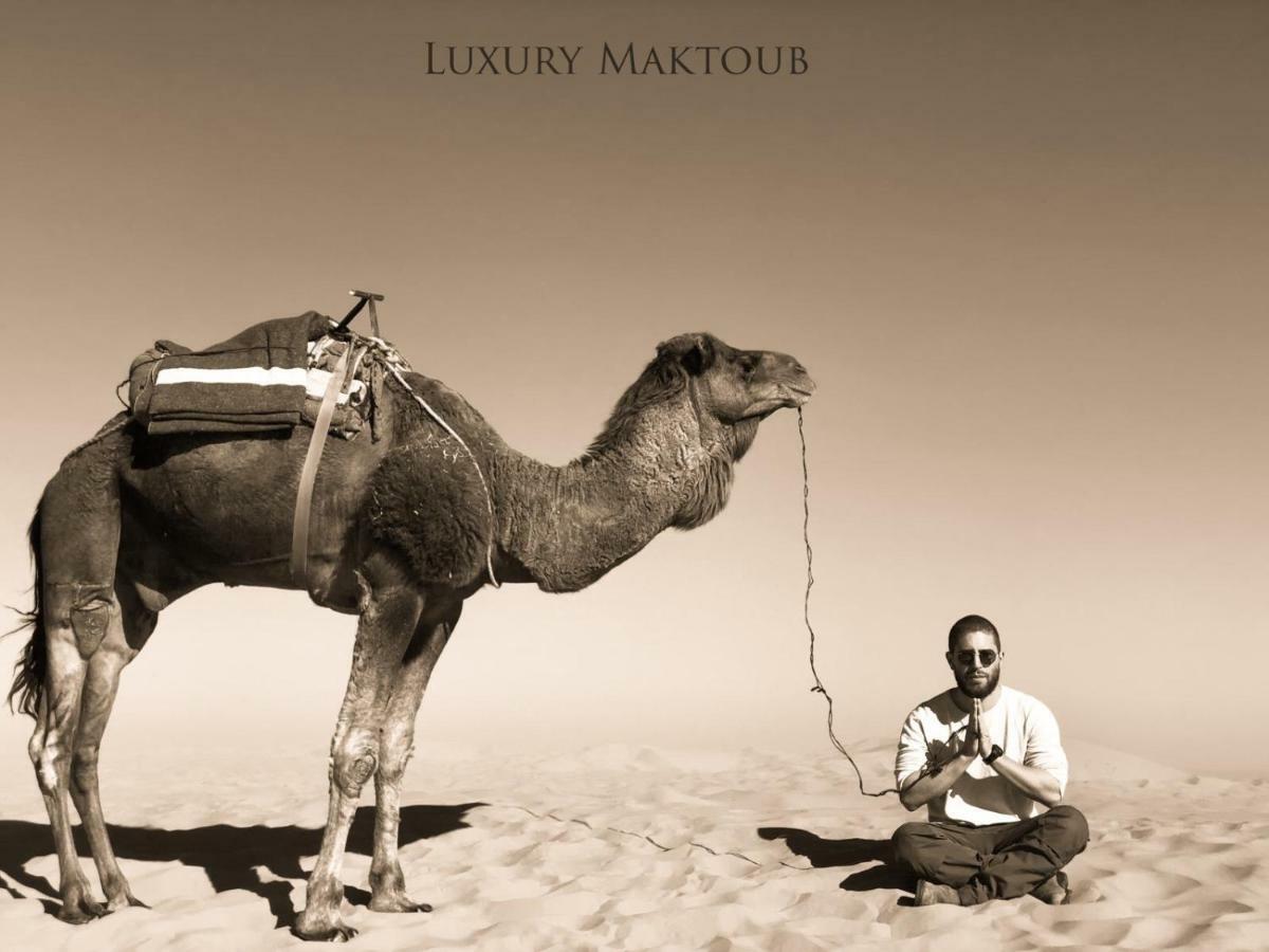 Luxury Maktoub Hotell Merzouga Exteriör bild