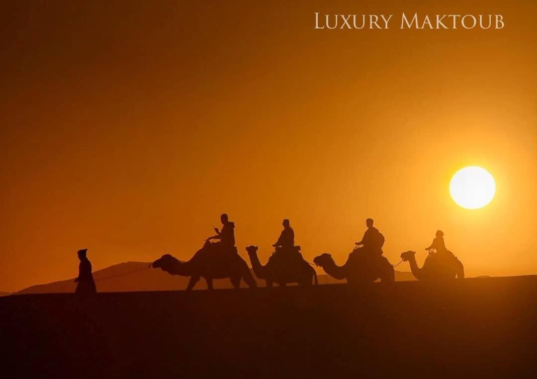 Luxury Maktoub Hotell Merzouga Exteriör bild